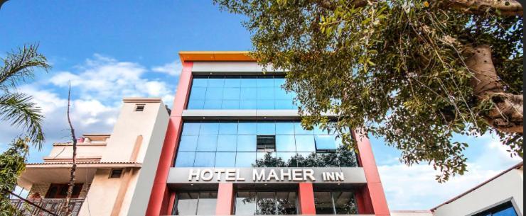 Maher Iconic Road 2* Ahmedabad