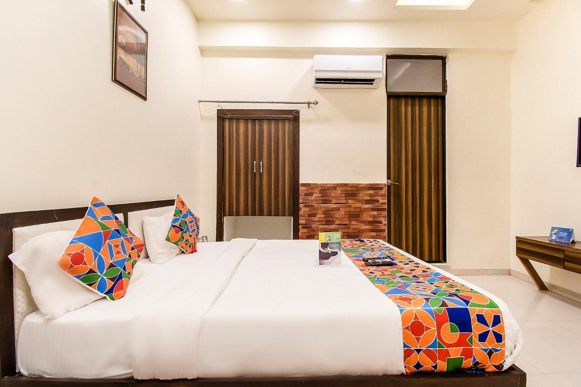 Fabhotel Maher Hotel