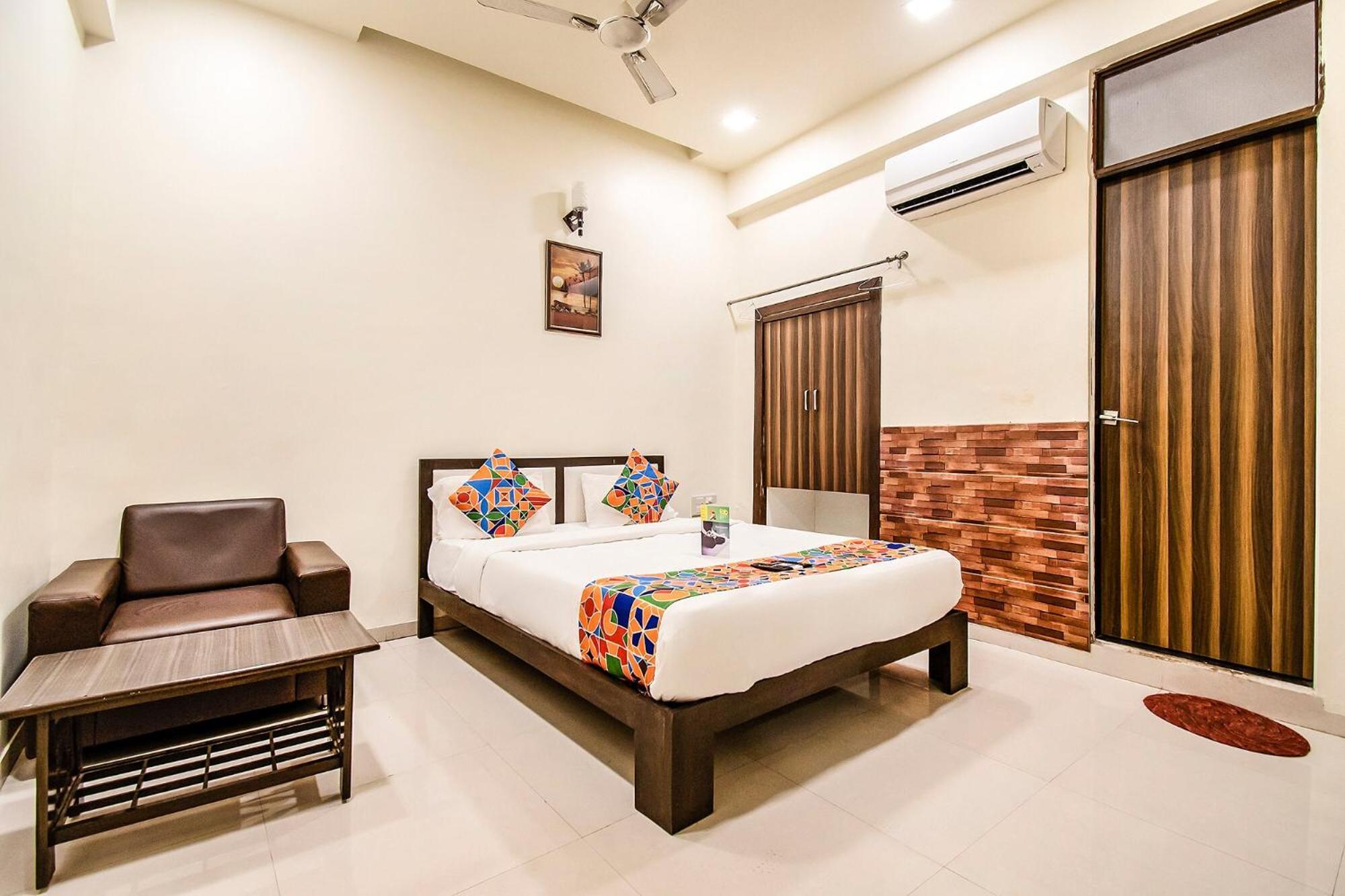 Fabhotel Maher