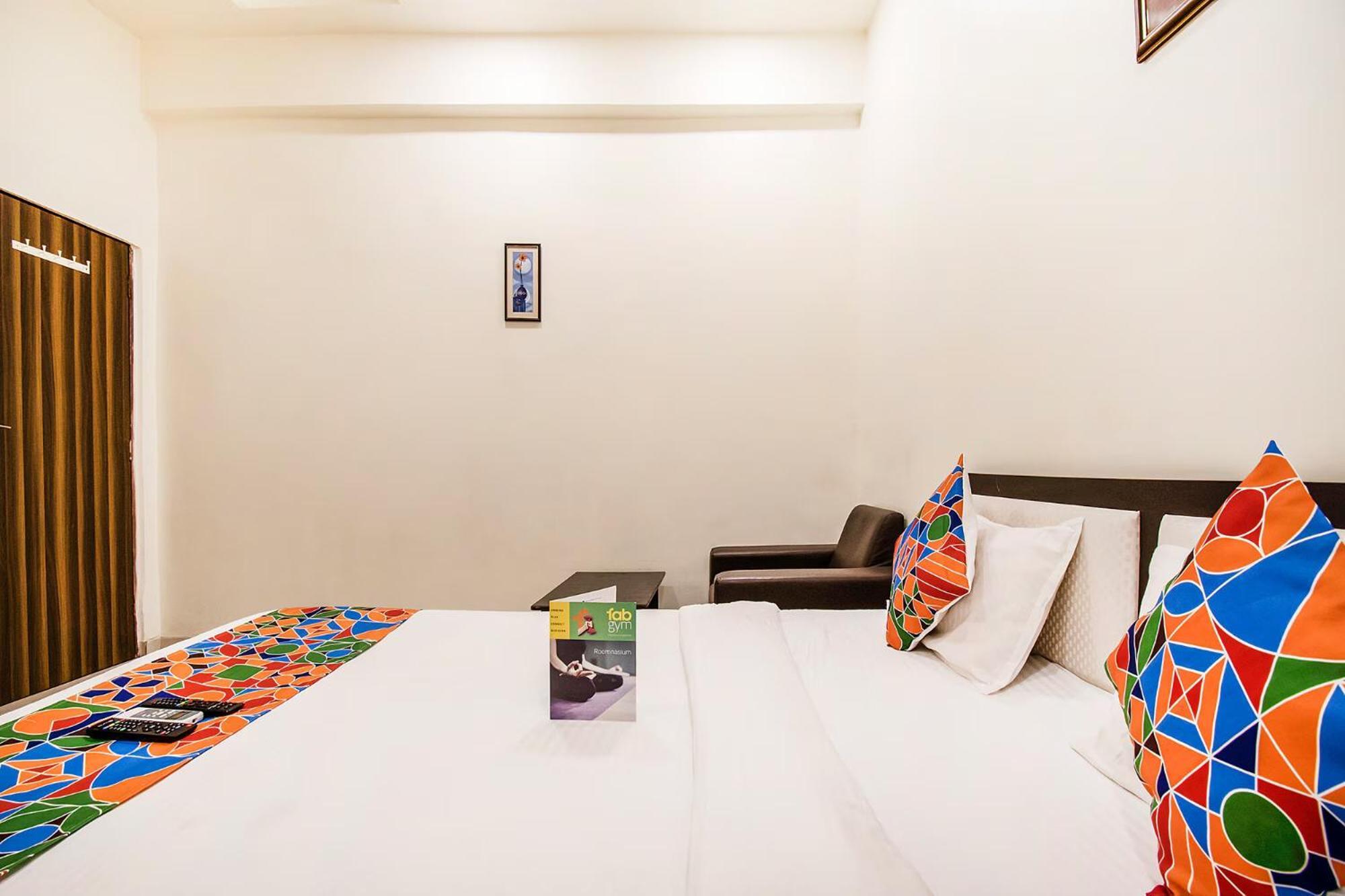 Fabhotel Maher Hotel 3*