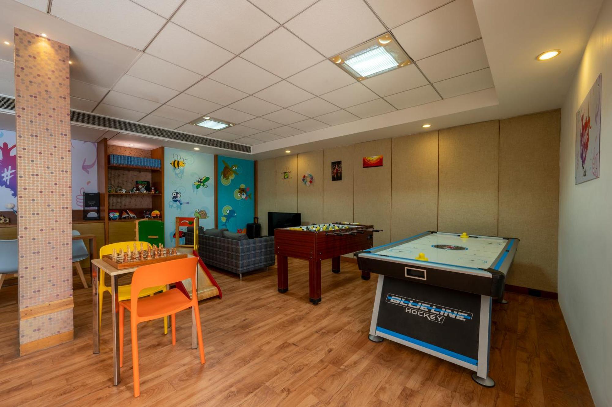 Hotel Club Mahindra Kensville 4*