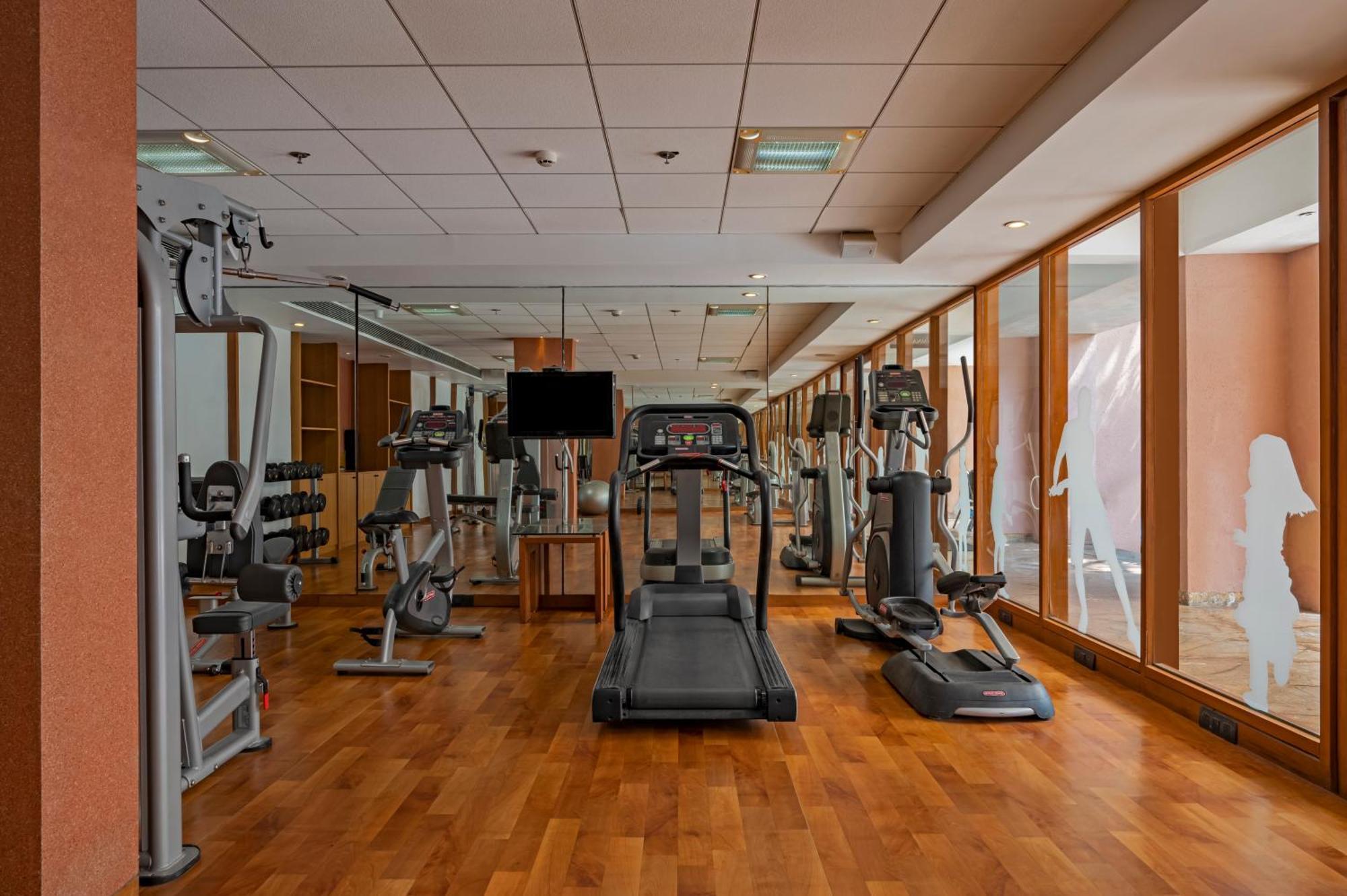 Club Mahindra Kensville Hotel Ahmedabad