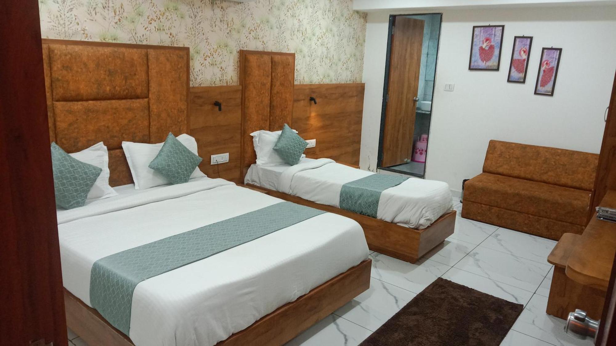 Lemon Gota Guest house Ahmedabad