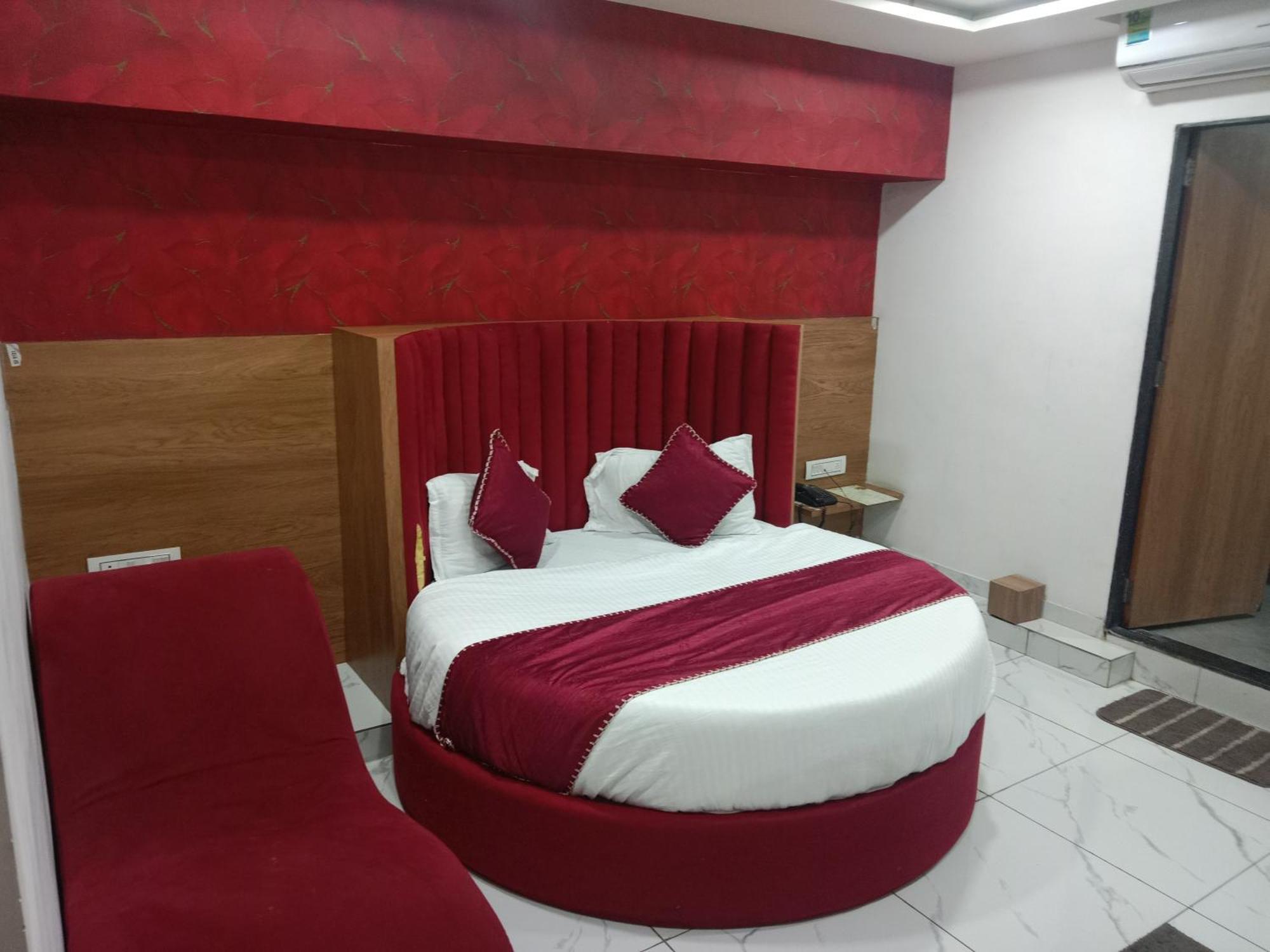 Lemon Gota Guest house Ahmedabad