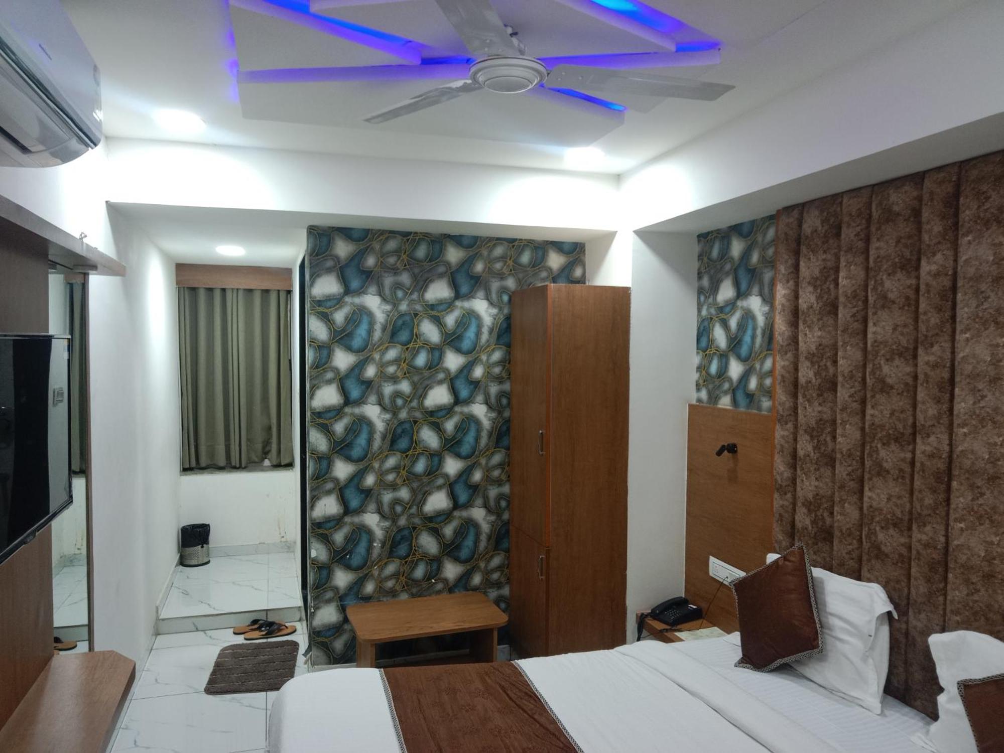 Lemon Gota Guest house *