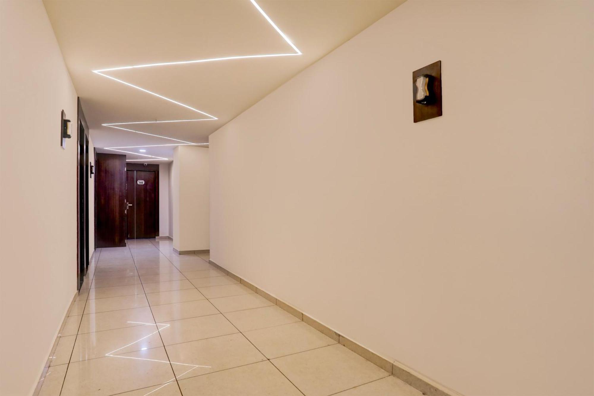 Hotel Super O Nana Chiloda Near Airport Formerly Valley 4*