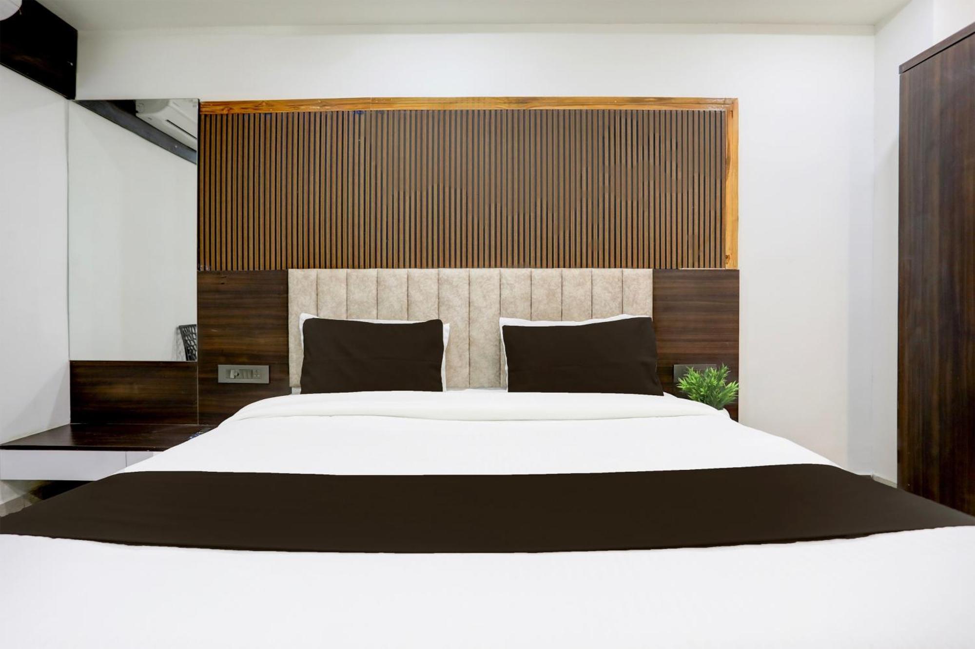 Hotel Super O Nana Chiloda Near Airport Formerly Valley