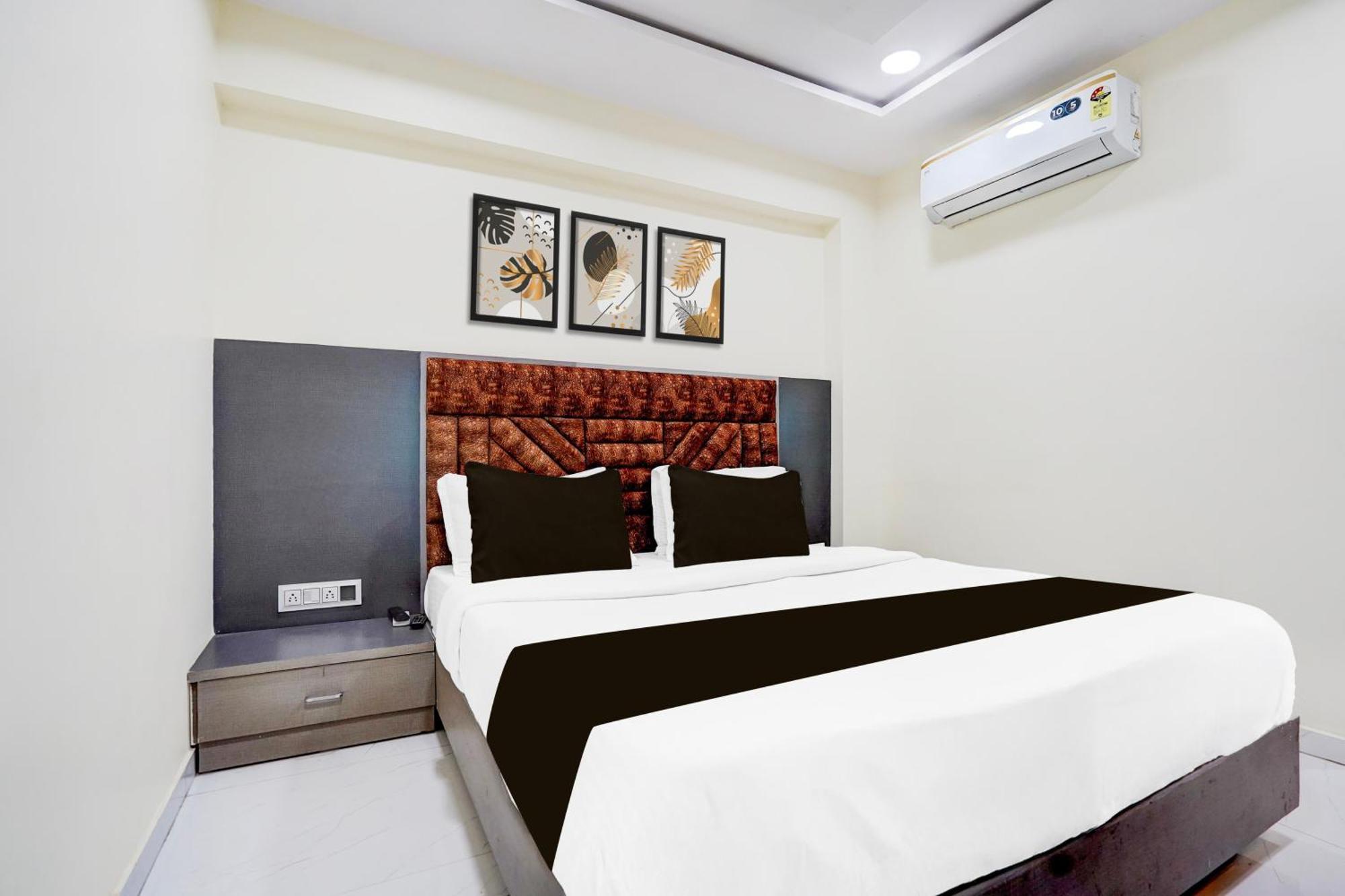 O Surbhi Hotel 3*
