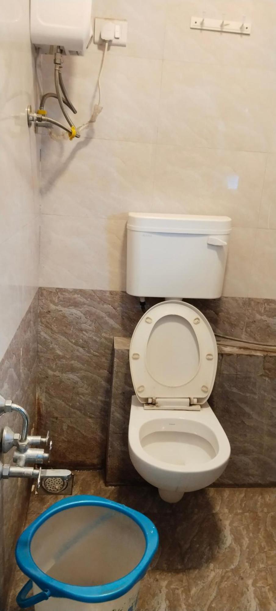 Bhavya Airport Road * Ahmedabad