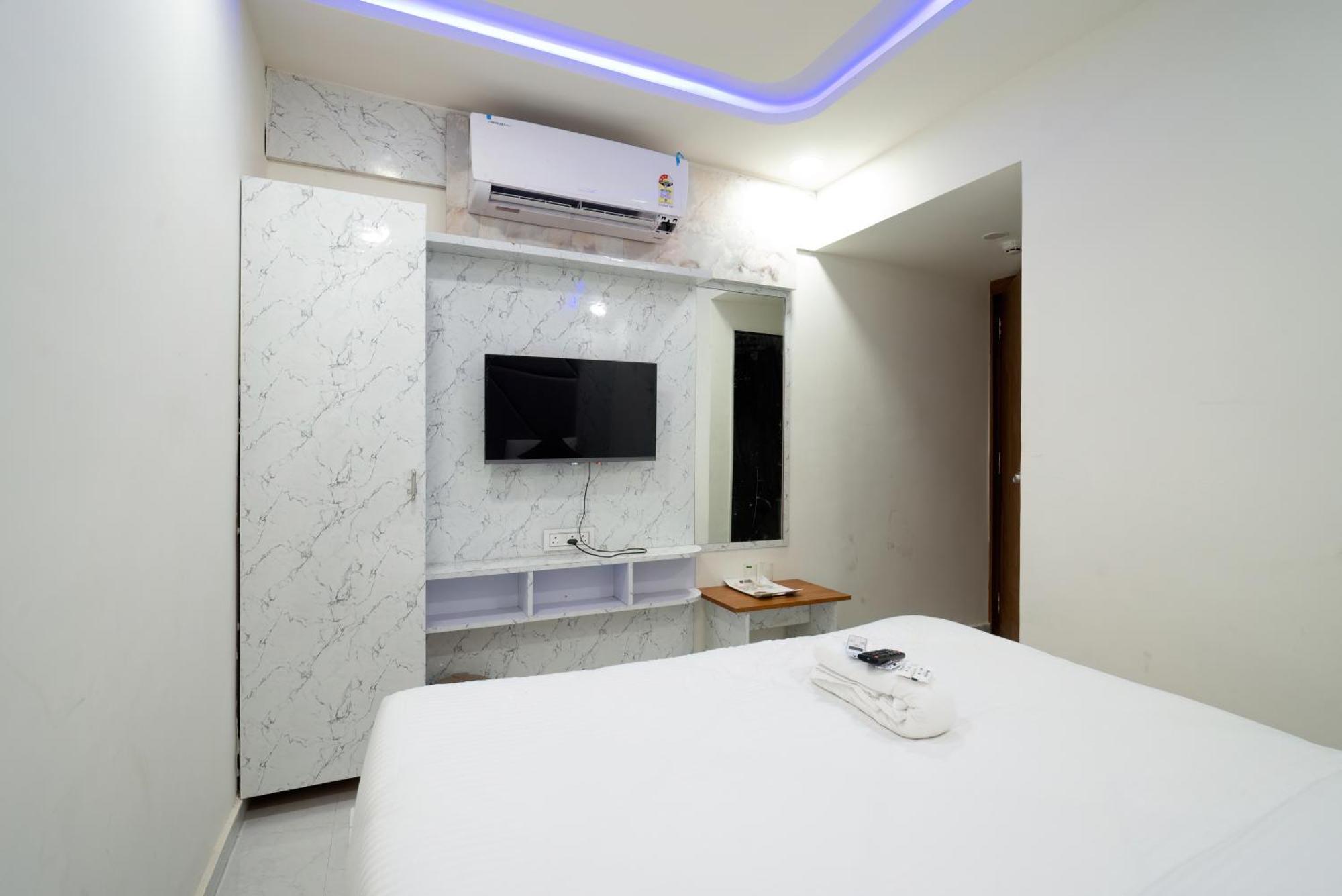 Nest Sky Hotel Ahmedabad