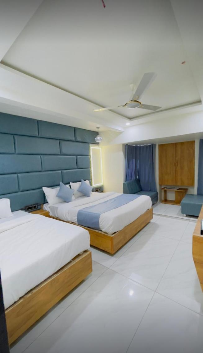 Skyland Hotel Ahmedabad
