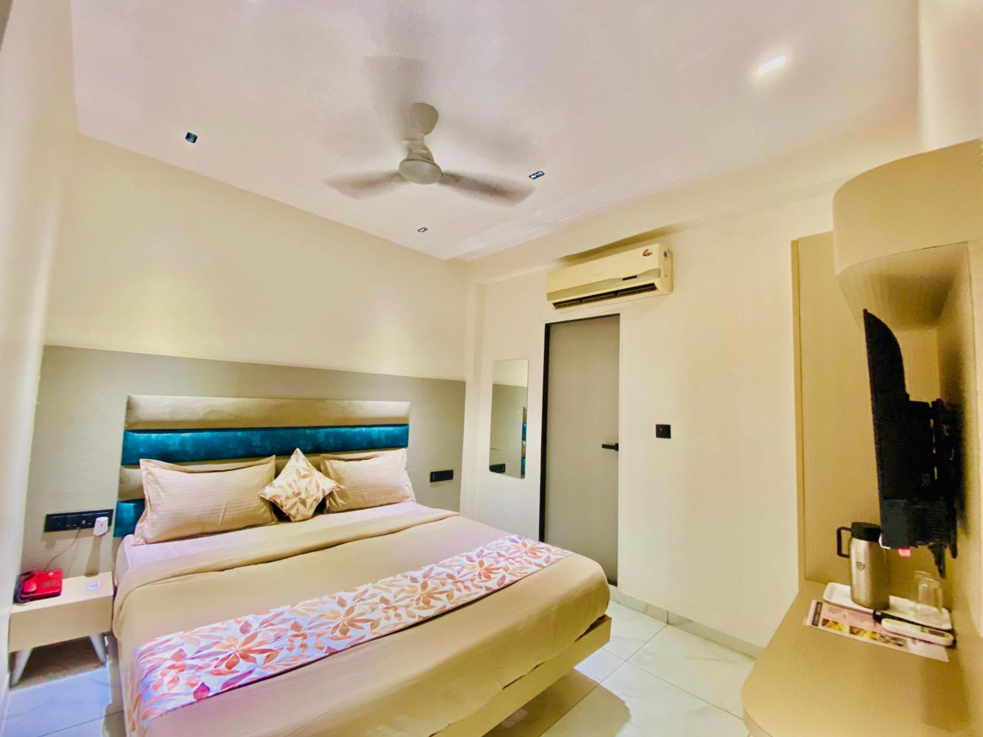 Hotel Rv Residency Ahmedabad