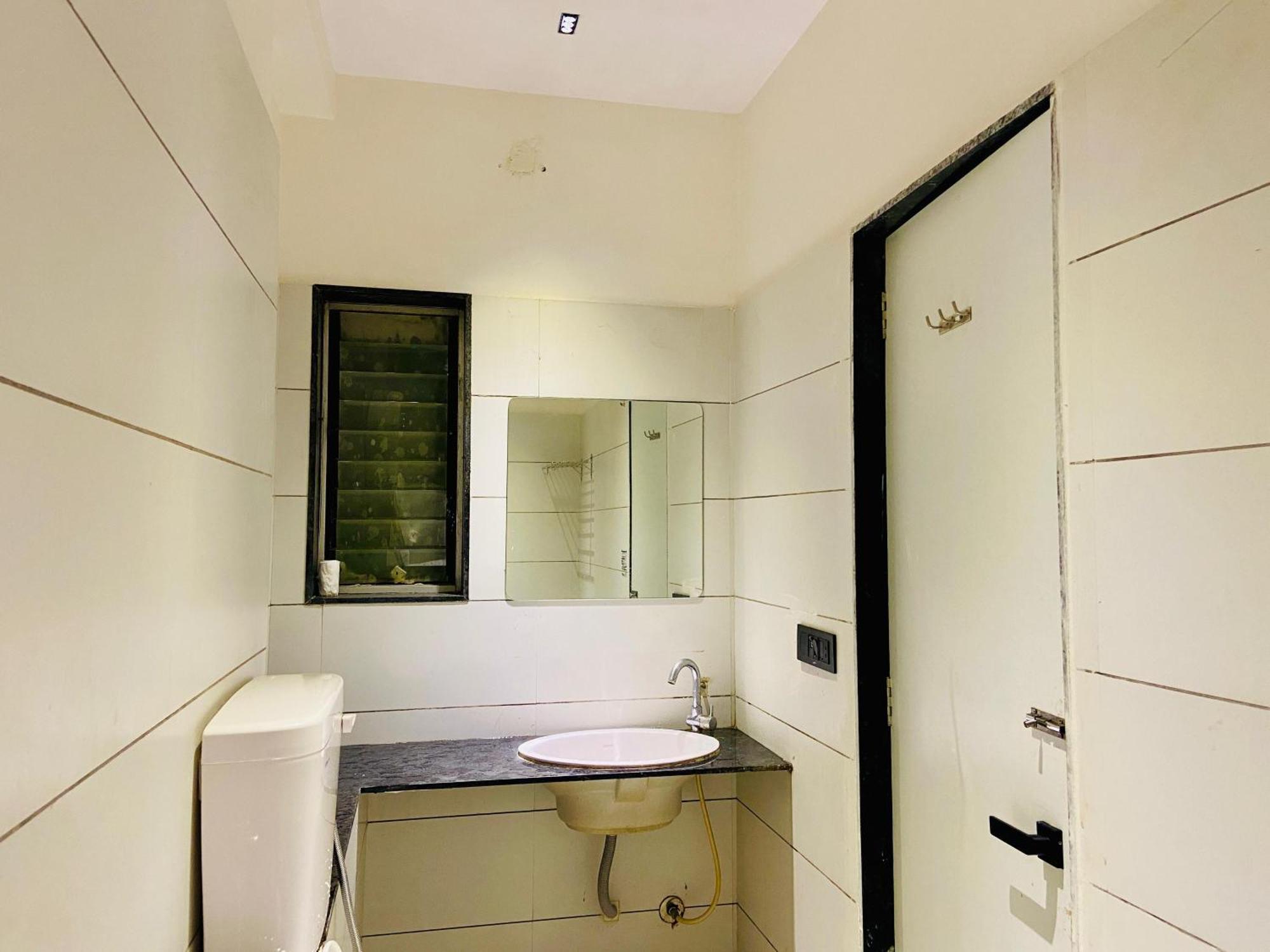 Hotel Rv Residency