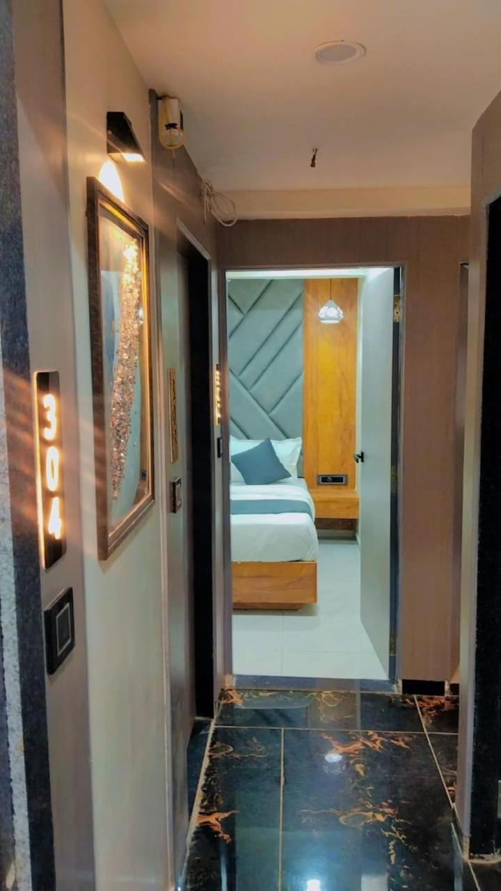 Hotel Skyland Ahmedabad