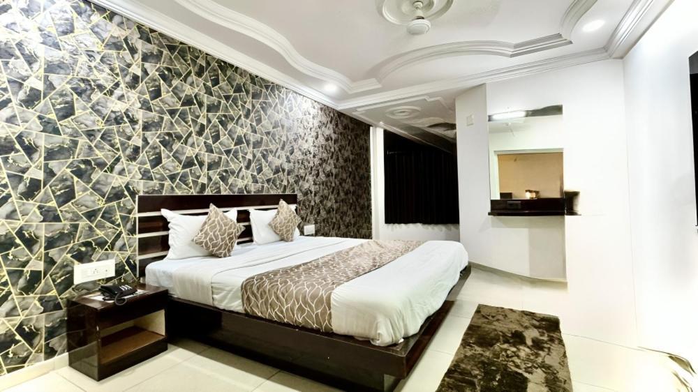 Dev Palace Ahmedabad