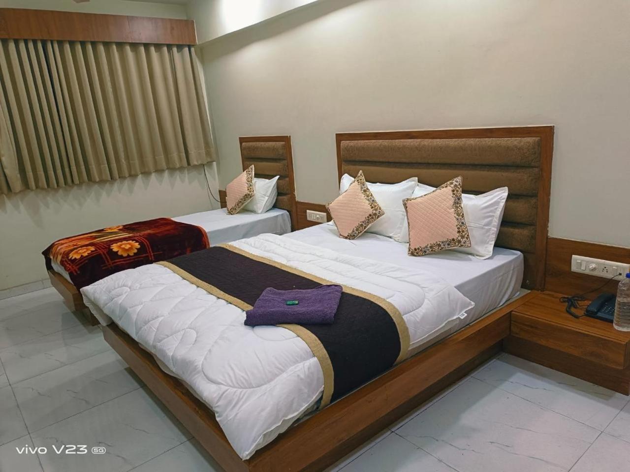 Hotel Park,ahmedabad Ahmedabad