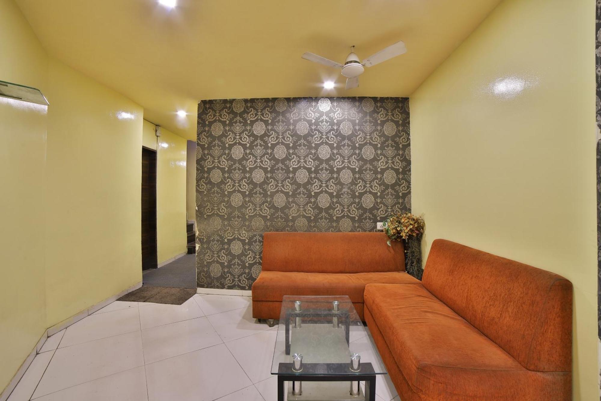Capital O Kalash Residency 3* Ahmedabad