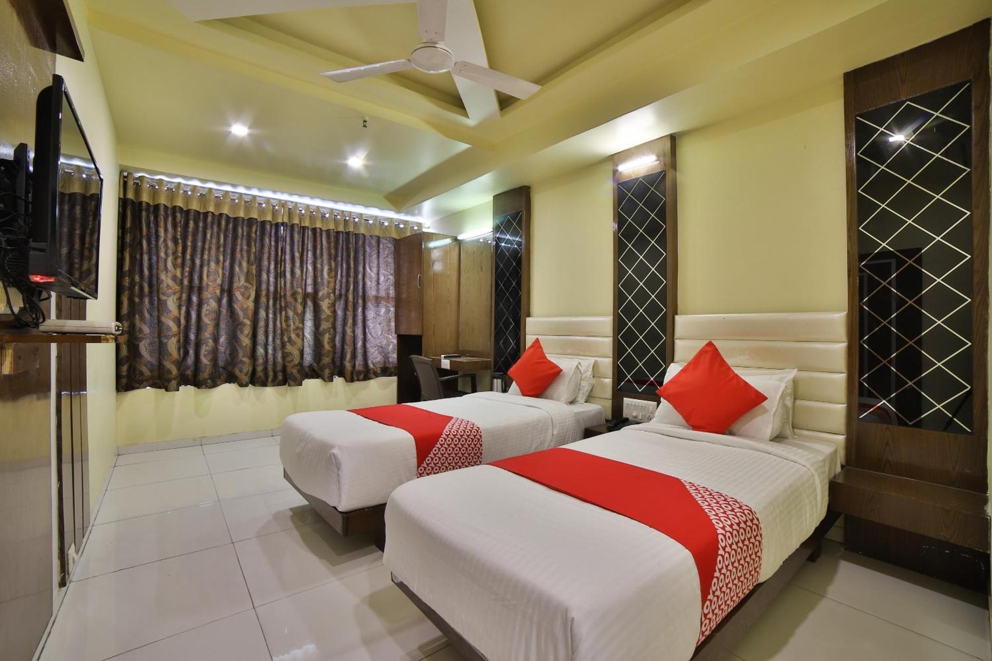 Hotel Capital O Kalash Residency