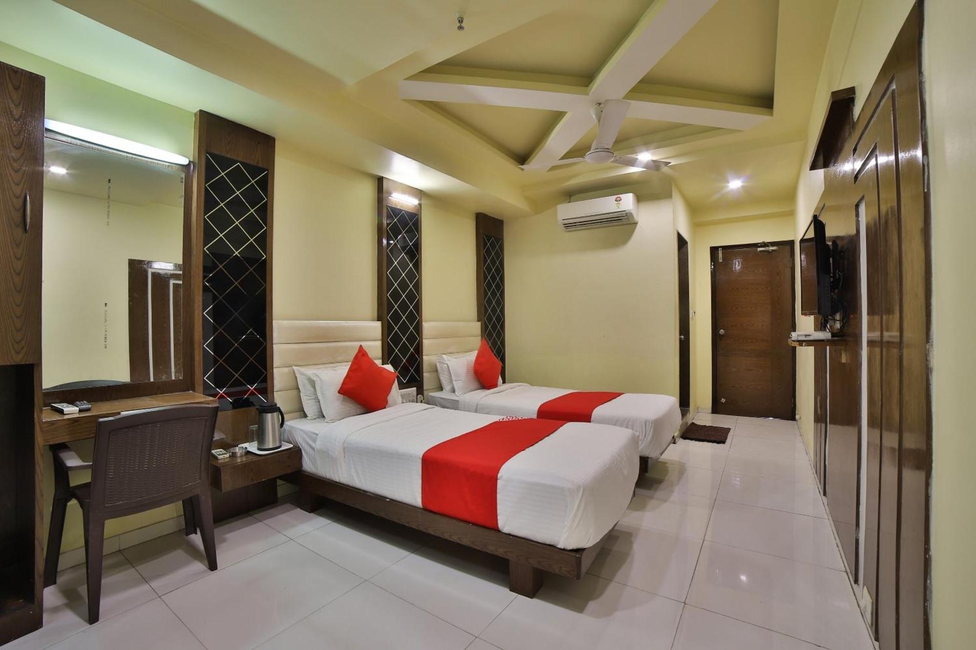 Hotel Capital O Kalash Residency Ahmedabad