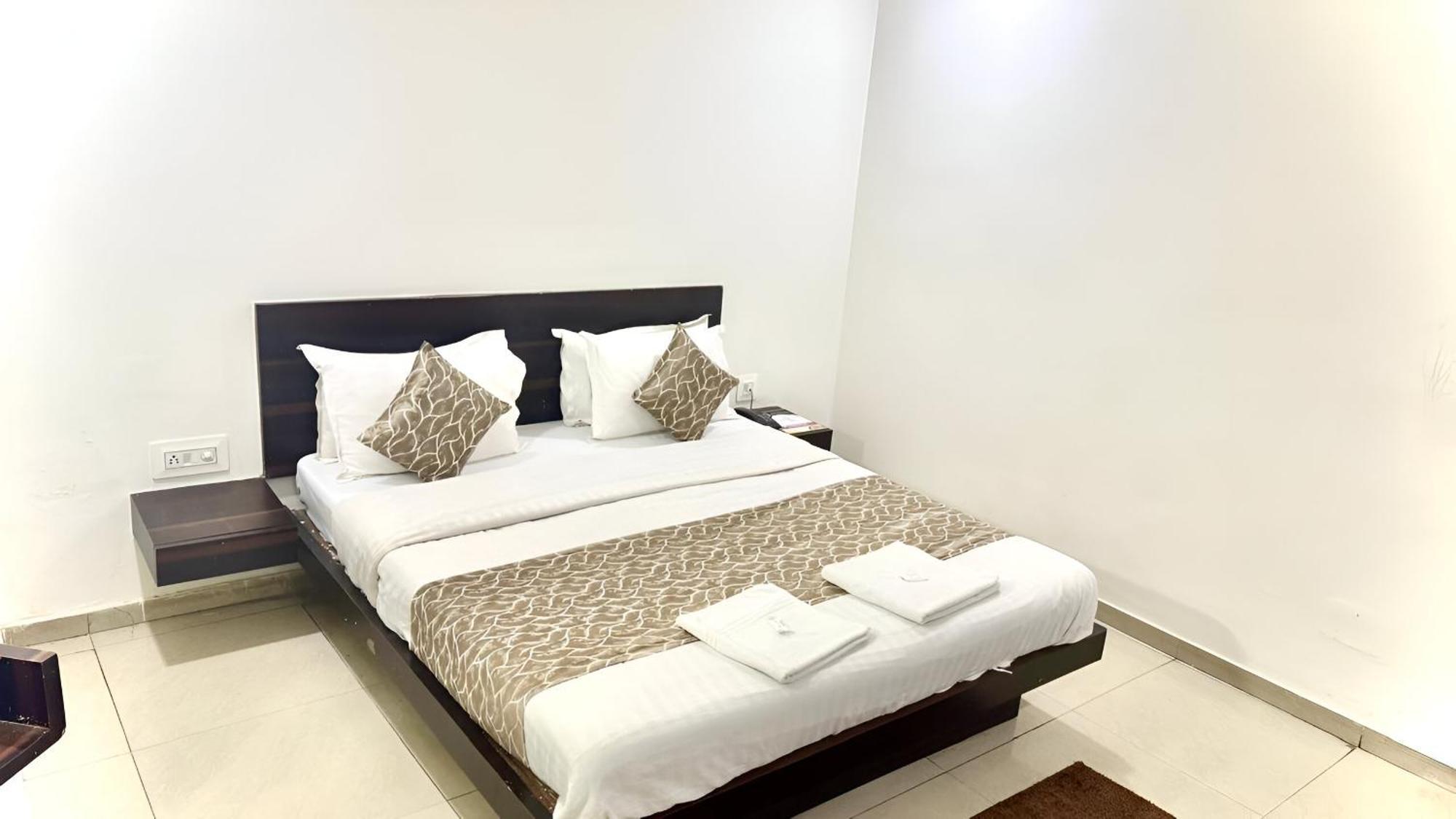 Hotel Dev Palace