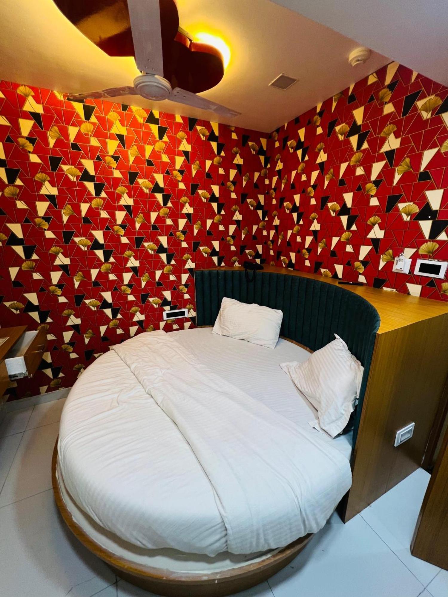 Exotic Hotel