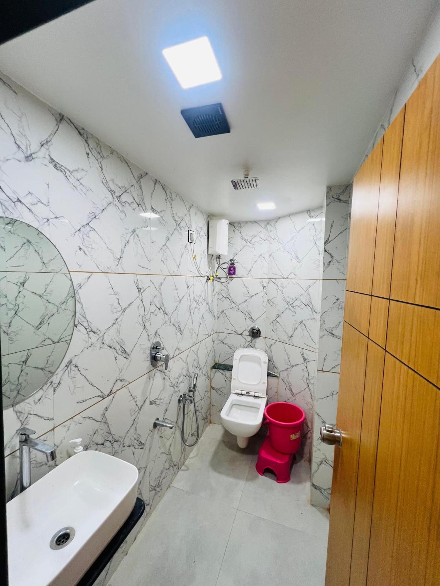 Exotic Hotel 4*