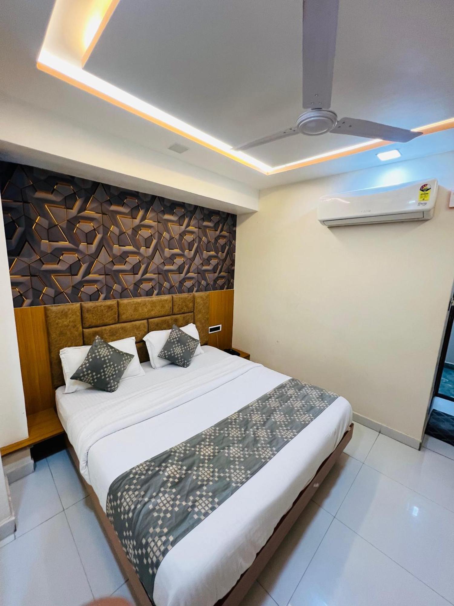 Hotel Exotic Ahmedabad