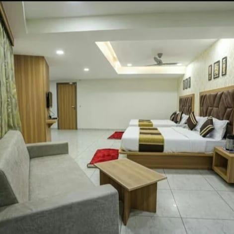 Hotelleegrandinn