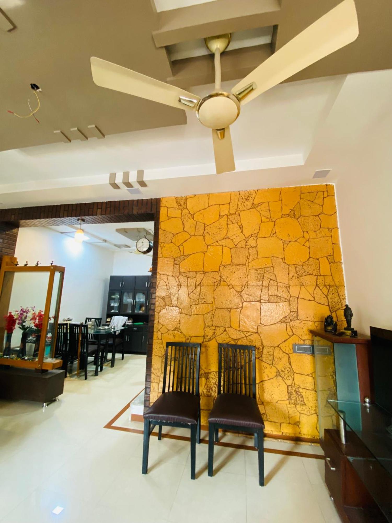 Homestay Spacious With Modern Touch *
