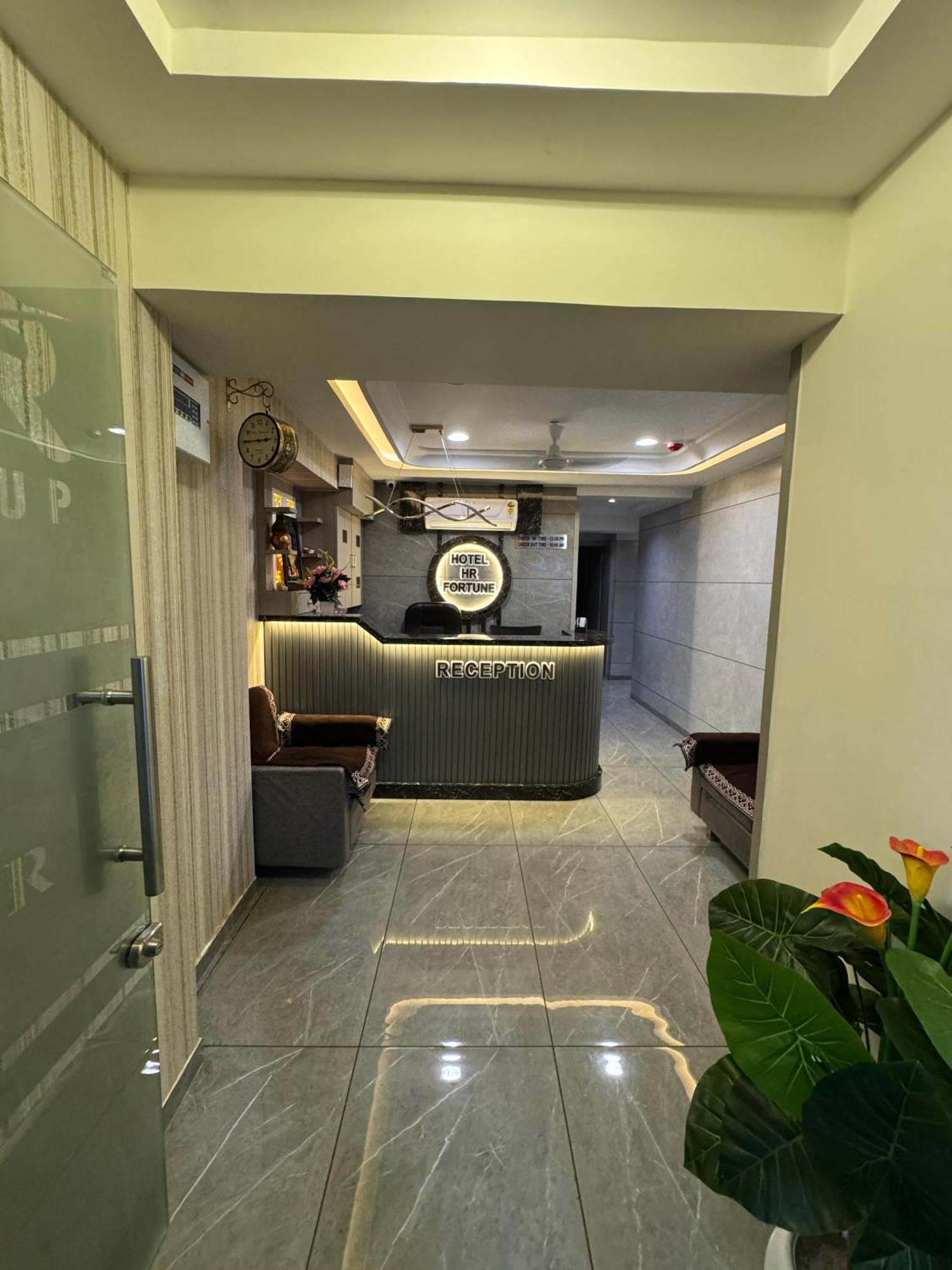 Hotel Hr Fortune Gota 2*