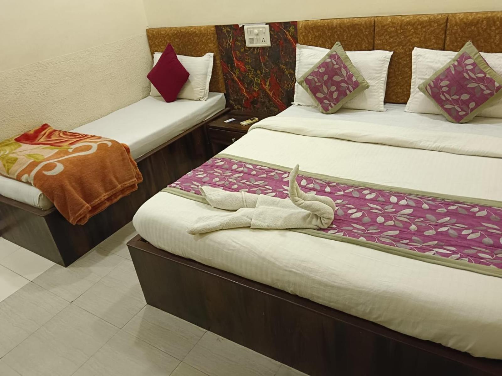 Govindam Palace 3*