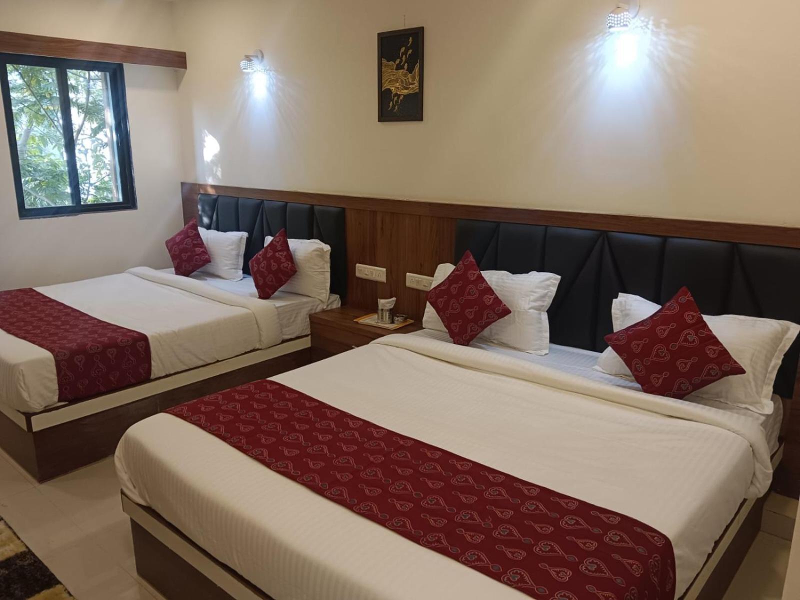 Govindam Palace Hotel 3*