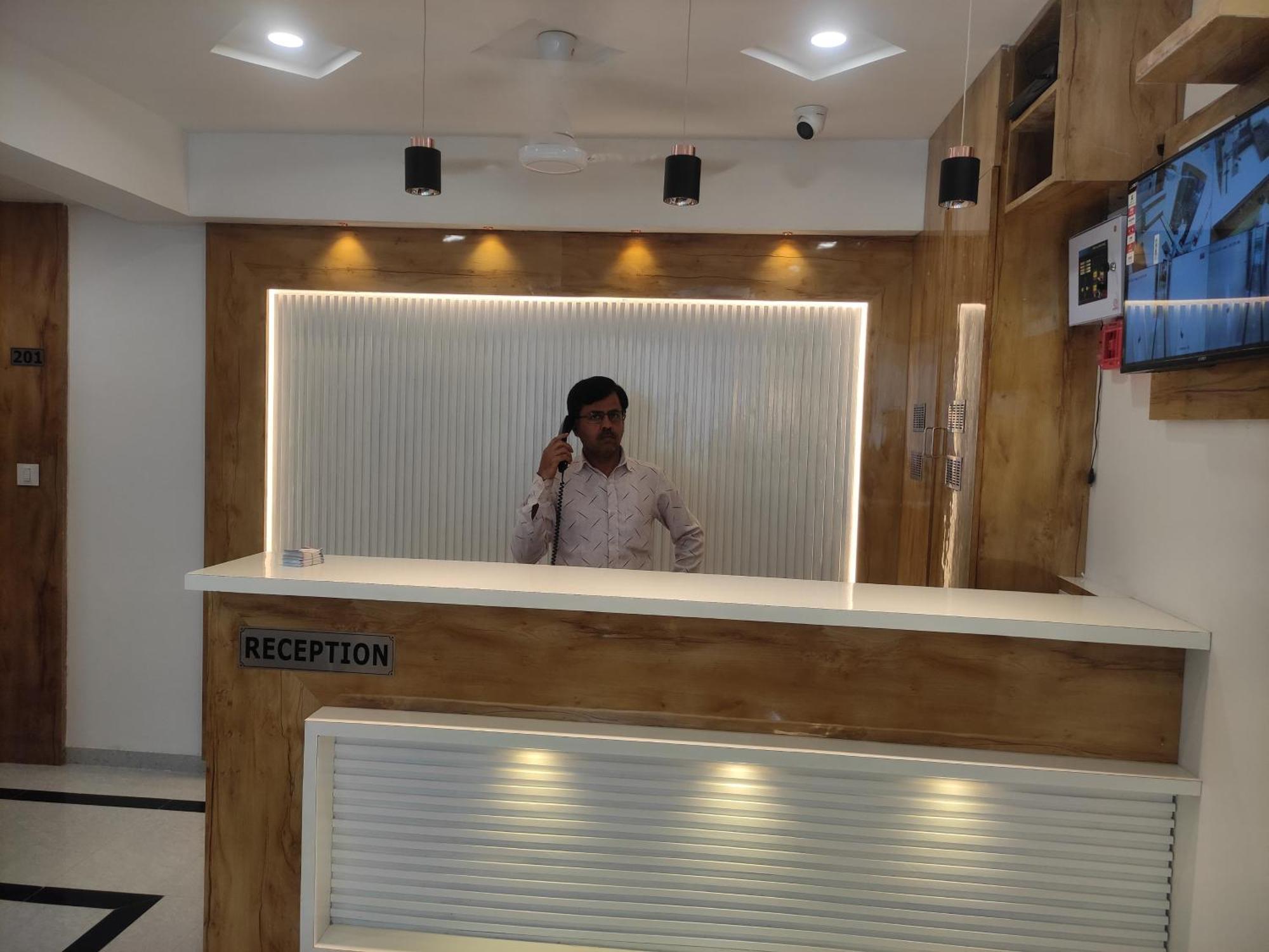 Hotel Savera