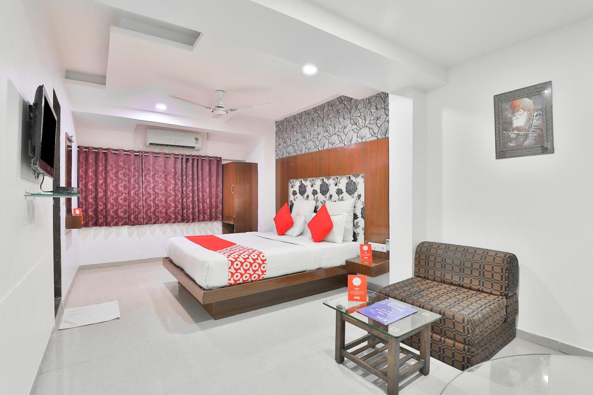 O Keshav Hotel 3*