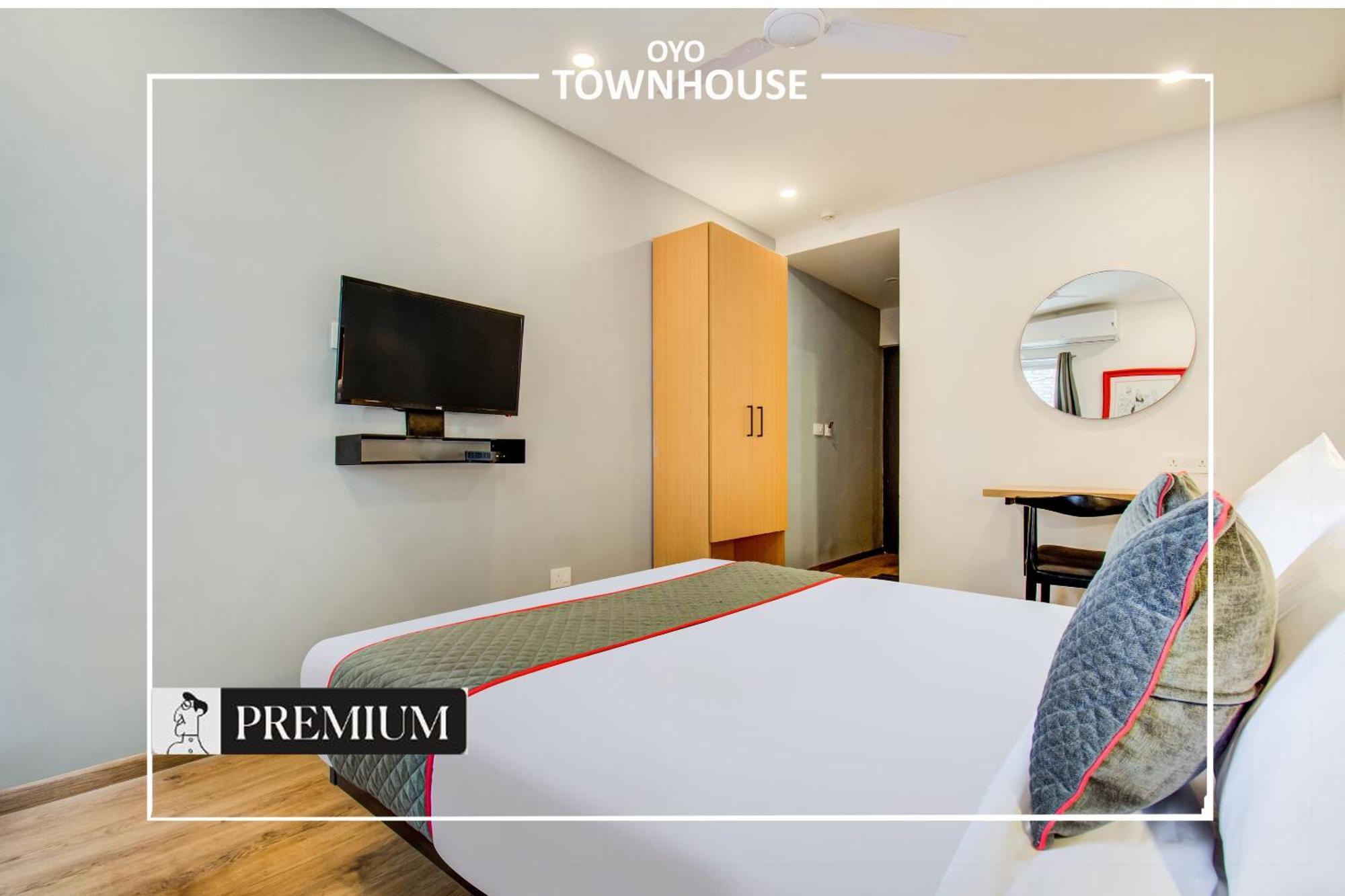 Townhouse Netaji Road Hotel Ahmedabad