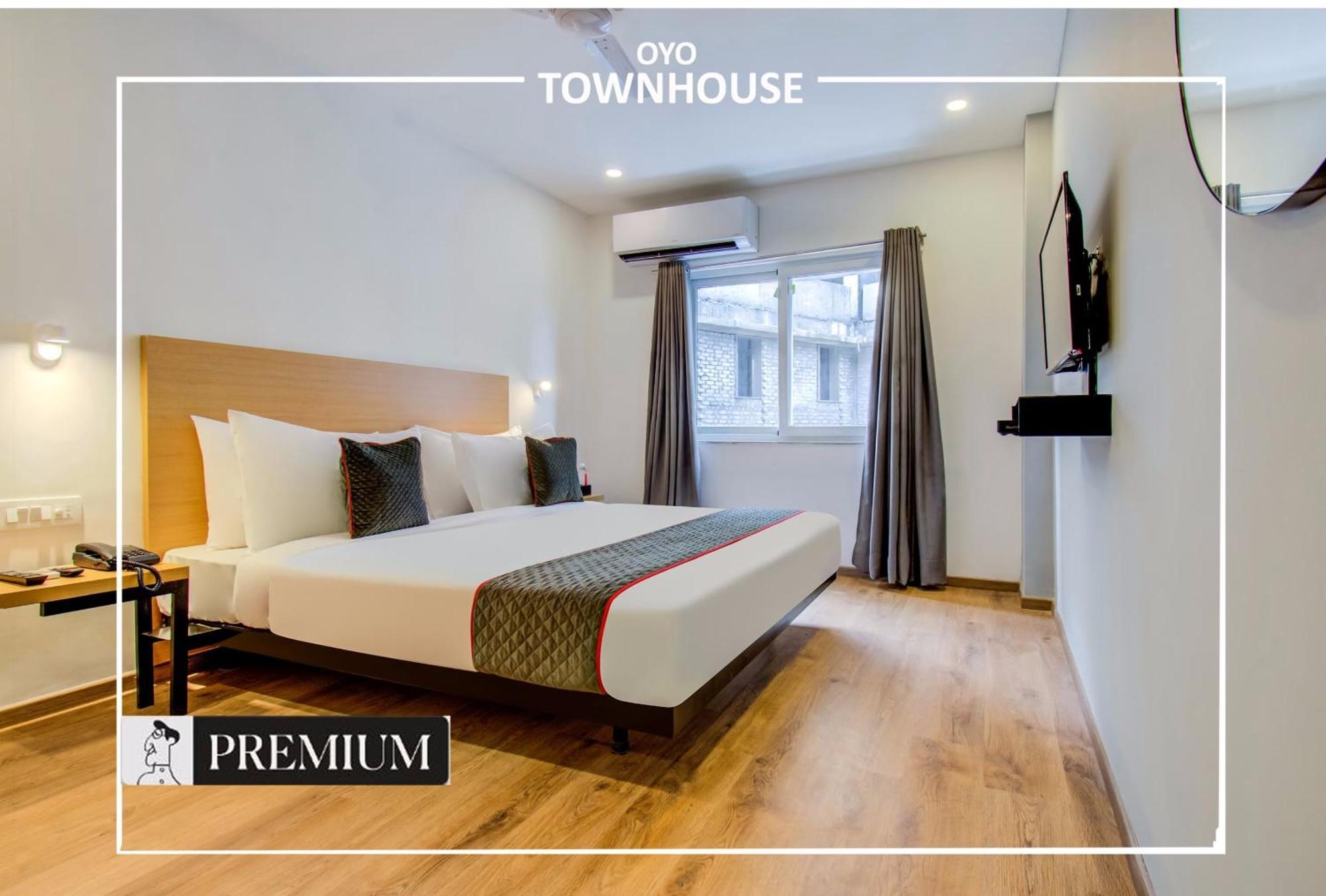 Townhouse Netaji Road Hotel Ahmedabad