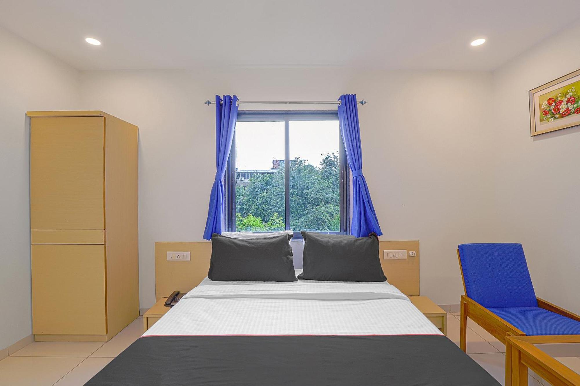 Hotel O La Veera