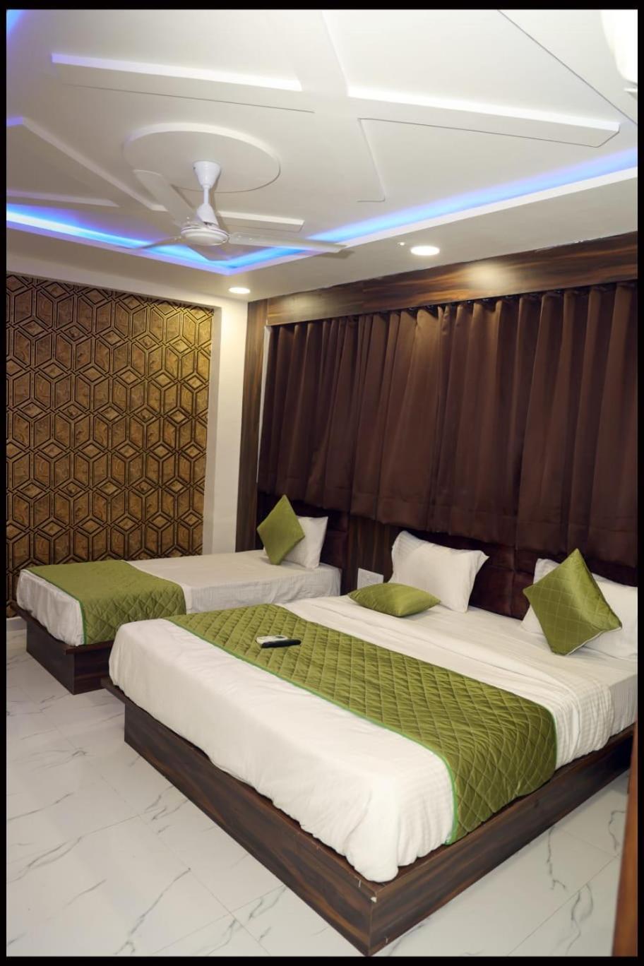Hotel Nest Sky Ahmedabad