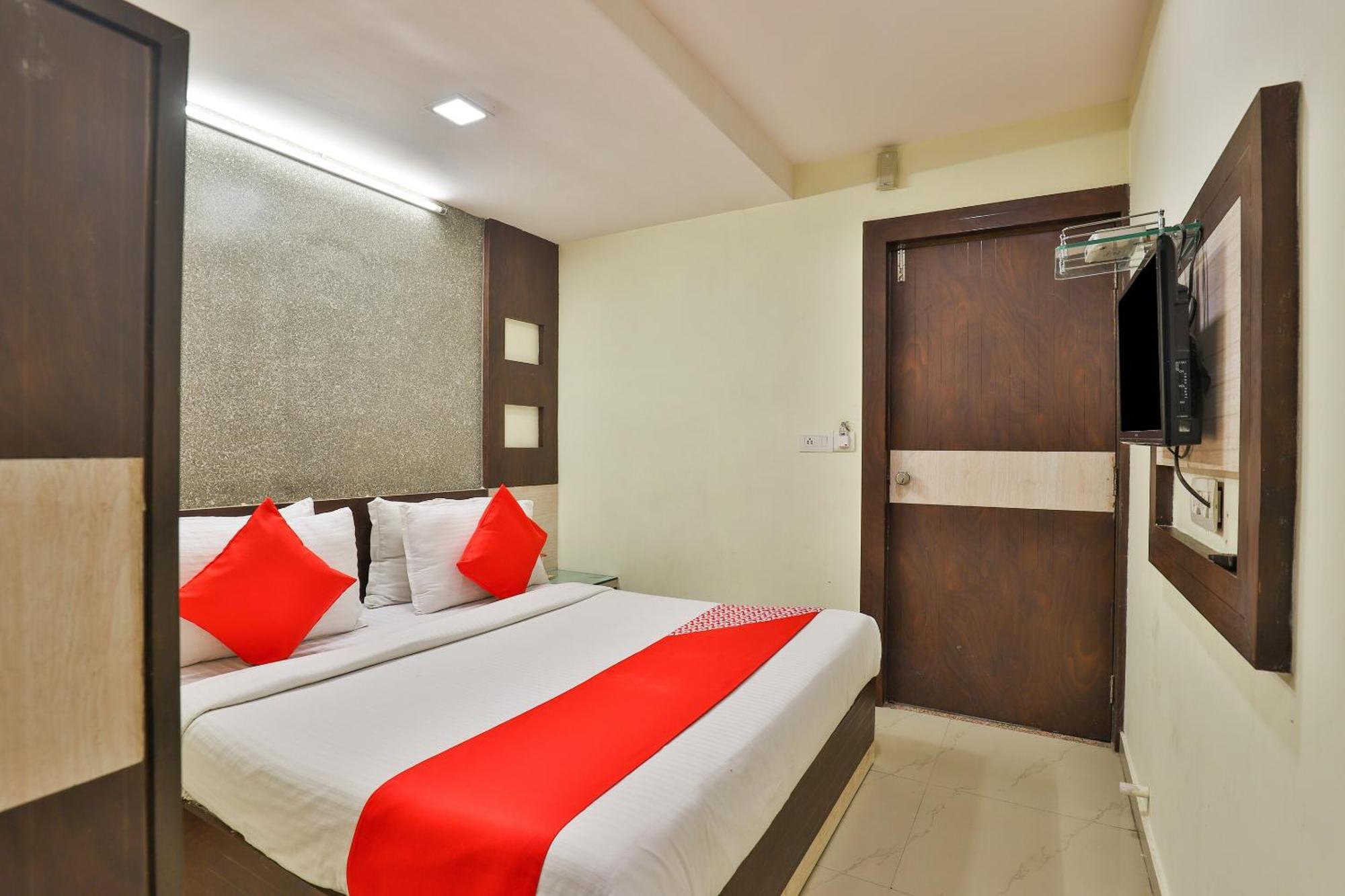O Sri Balaji Residency Hotel