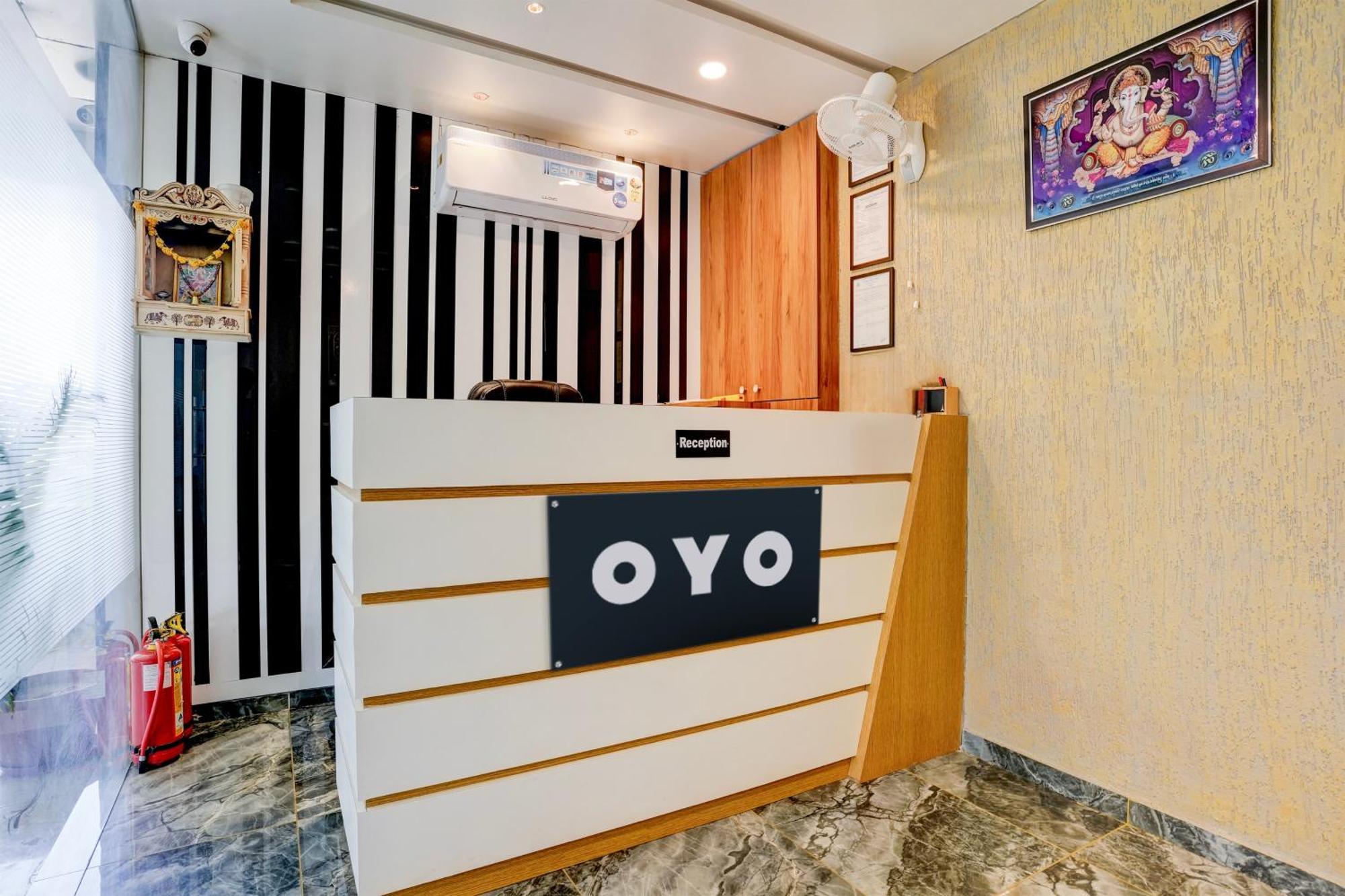 Super O Om Tapovan Hotel