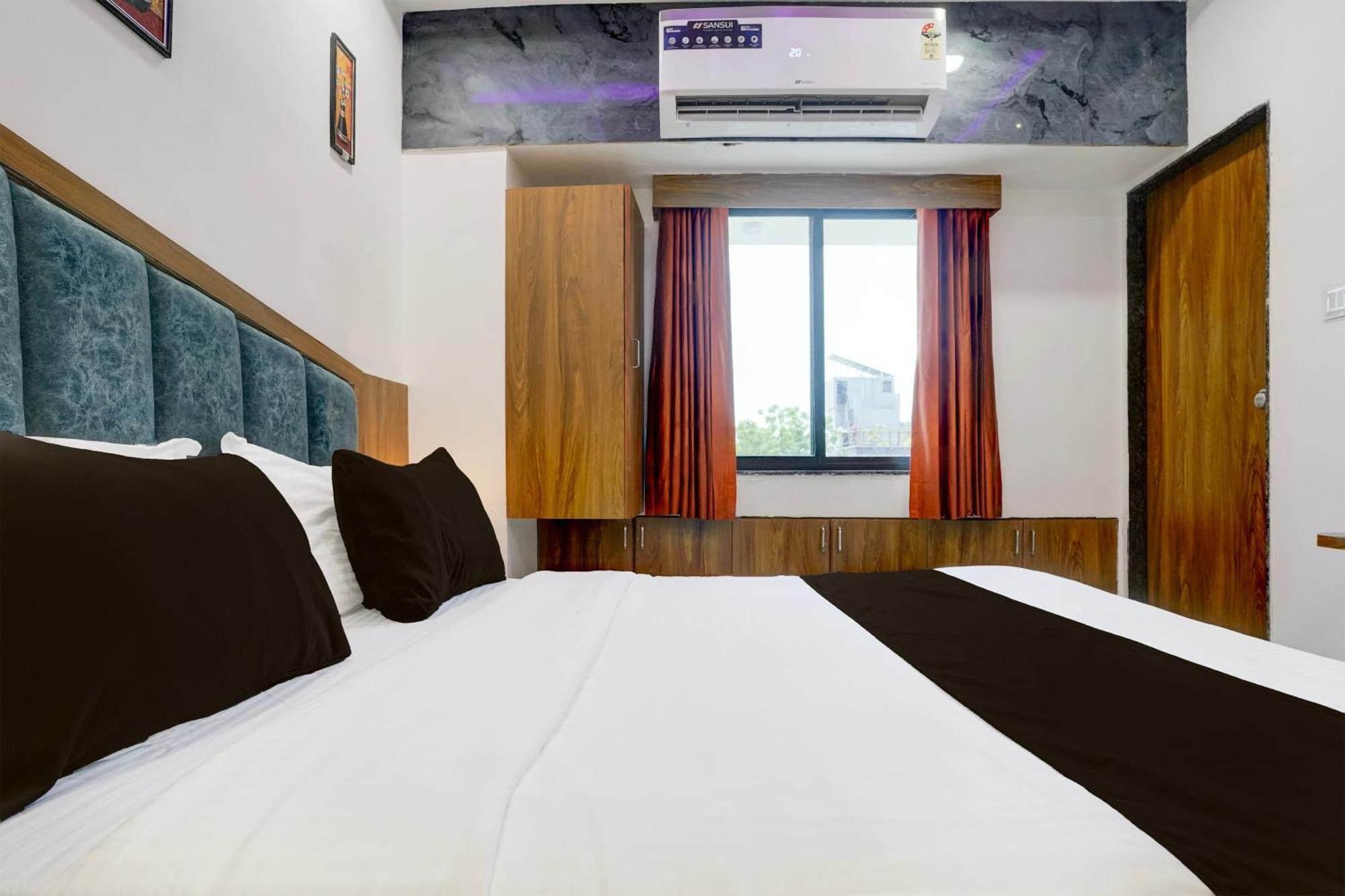 Hotel Super Hotel O Rion Inn Ahmedabad