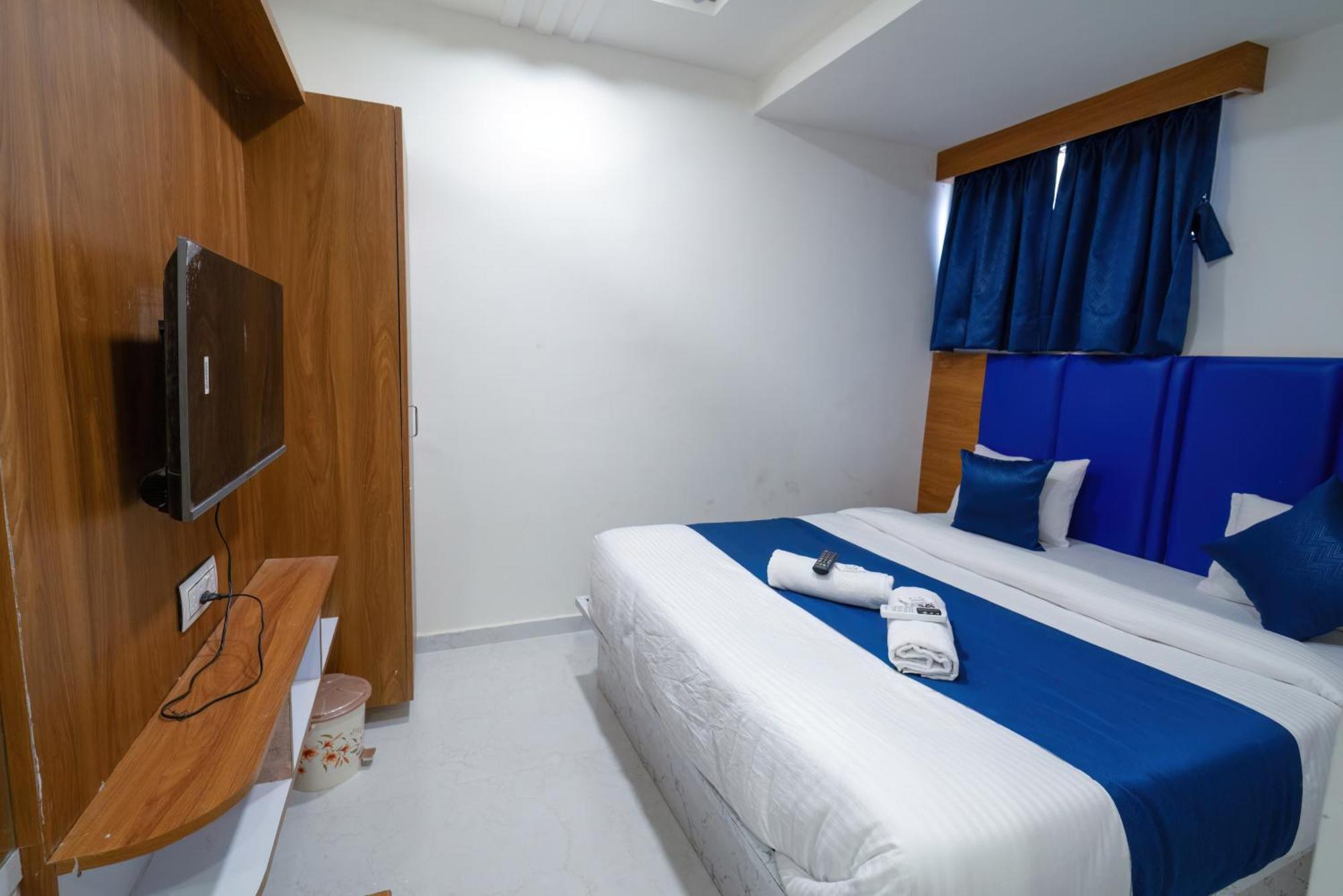 Nest Sky Hotel
