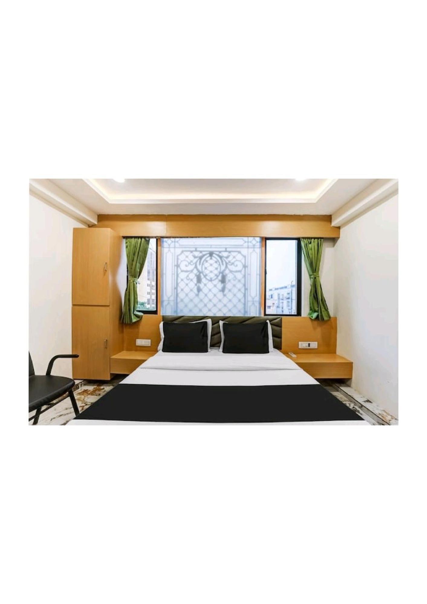 Hotel Prime 24 Ahmedabad
