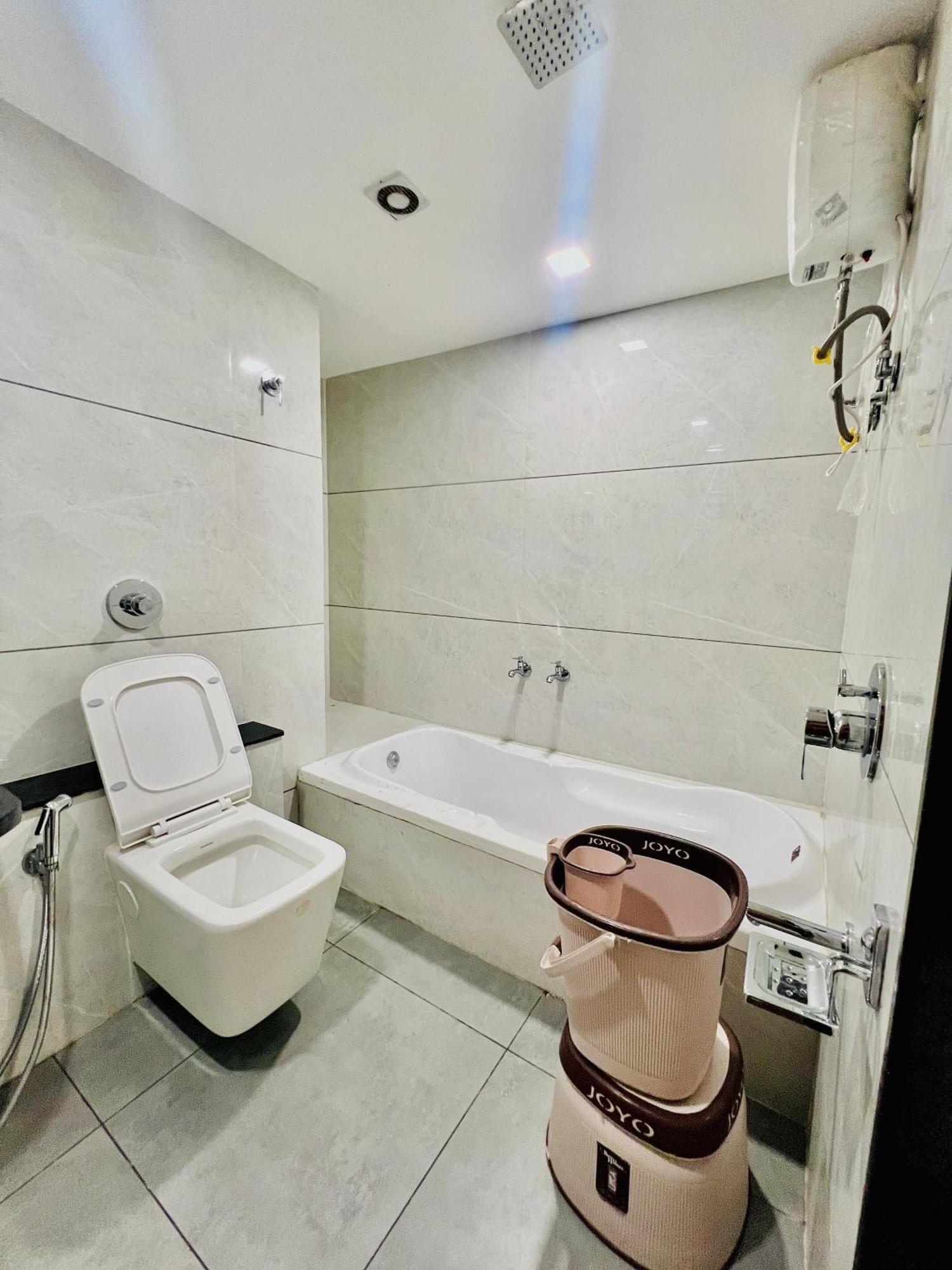 Shaligram Hotel 3*