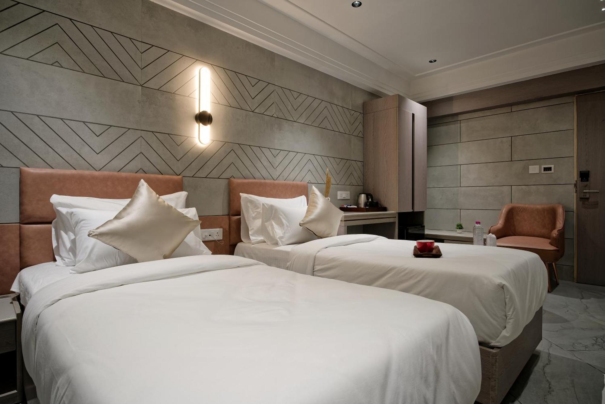 Hotel Golden Plaza