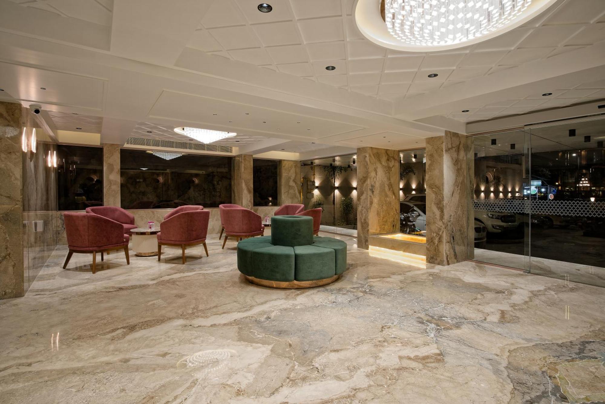 Golden Plaza Hotel Ahmedabad