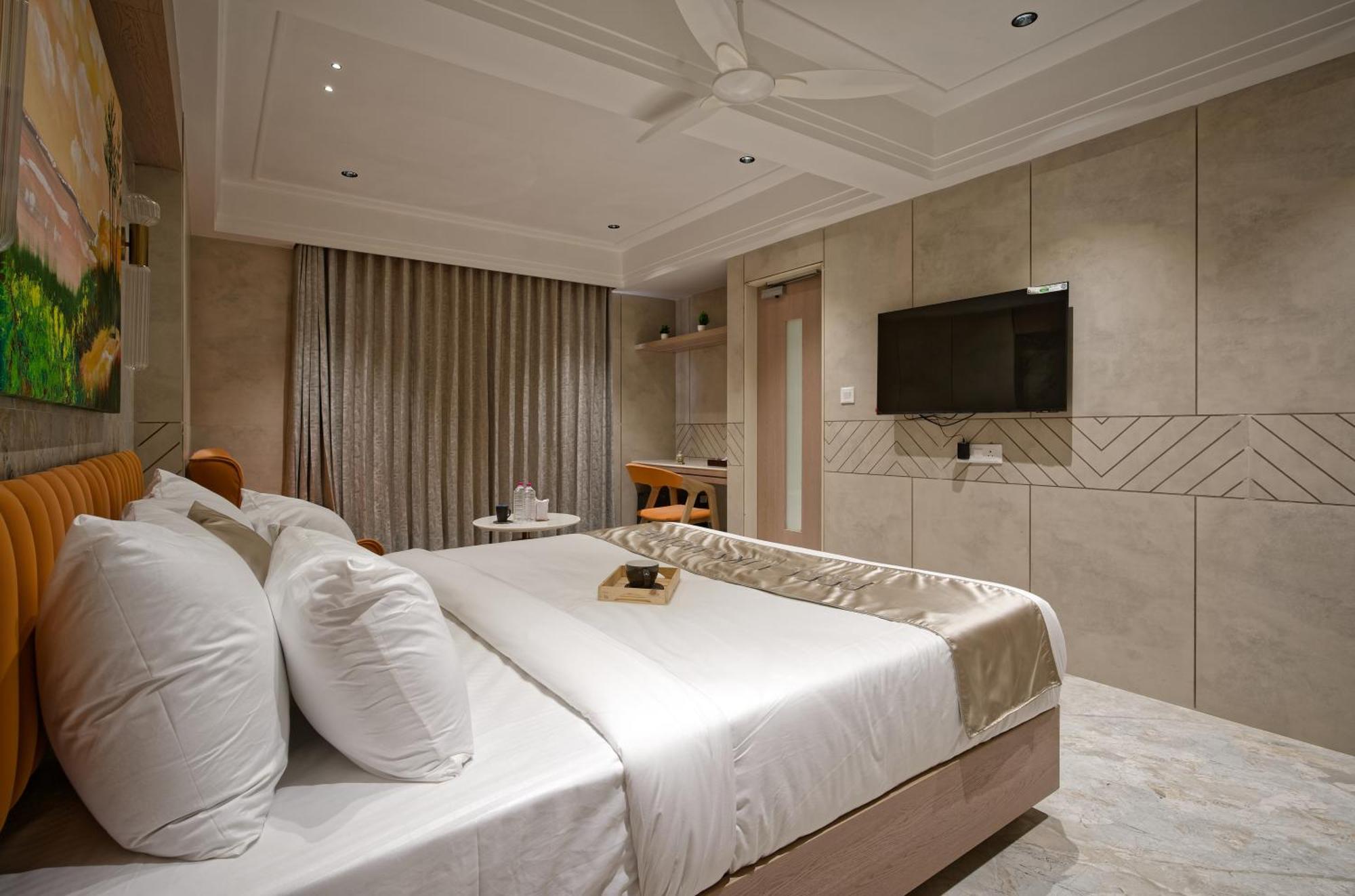 Hotel Golden Plaza