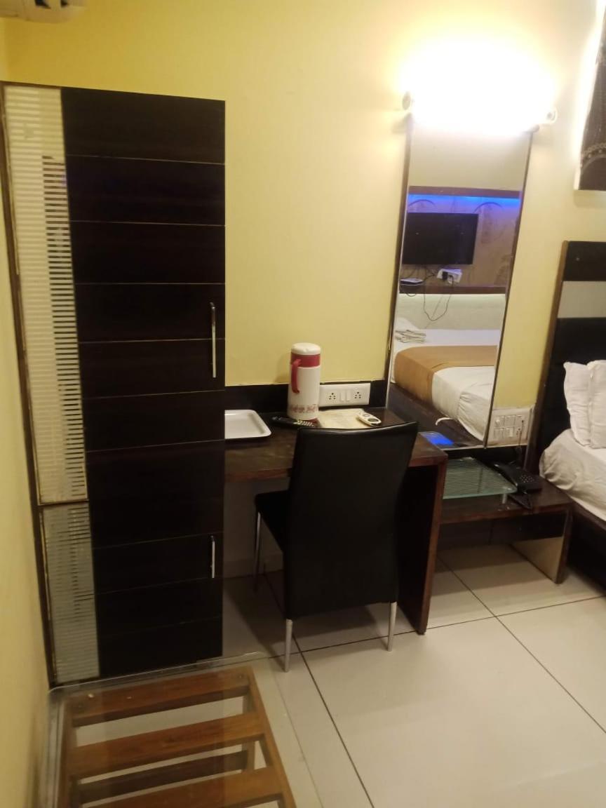 Kadamb Hotel Ahmedabad
