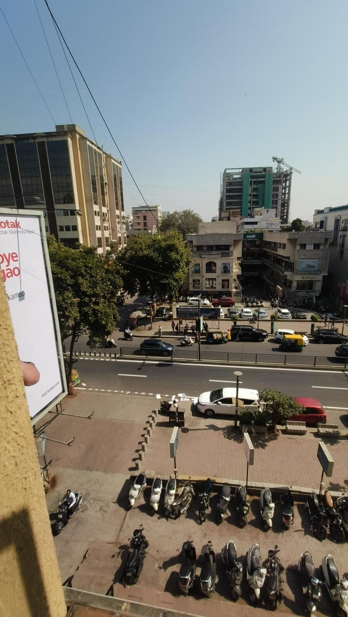 Hotel Prime 24 Ahmedabad