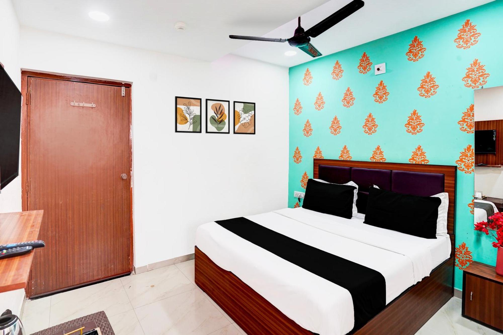 Hotel Super O Geeta Mandir Formerly Park 3*